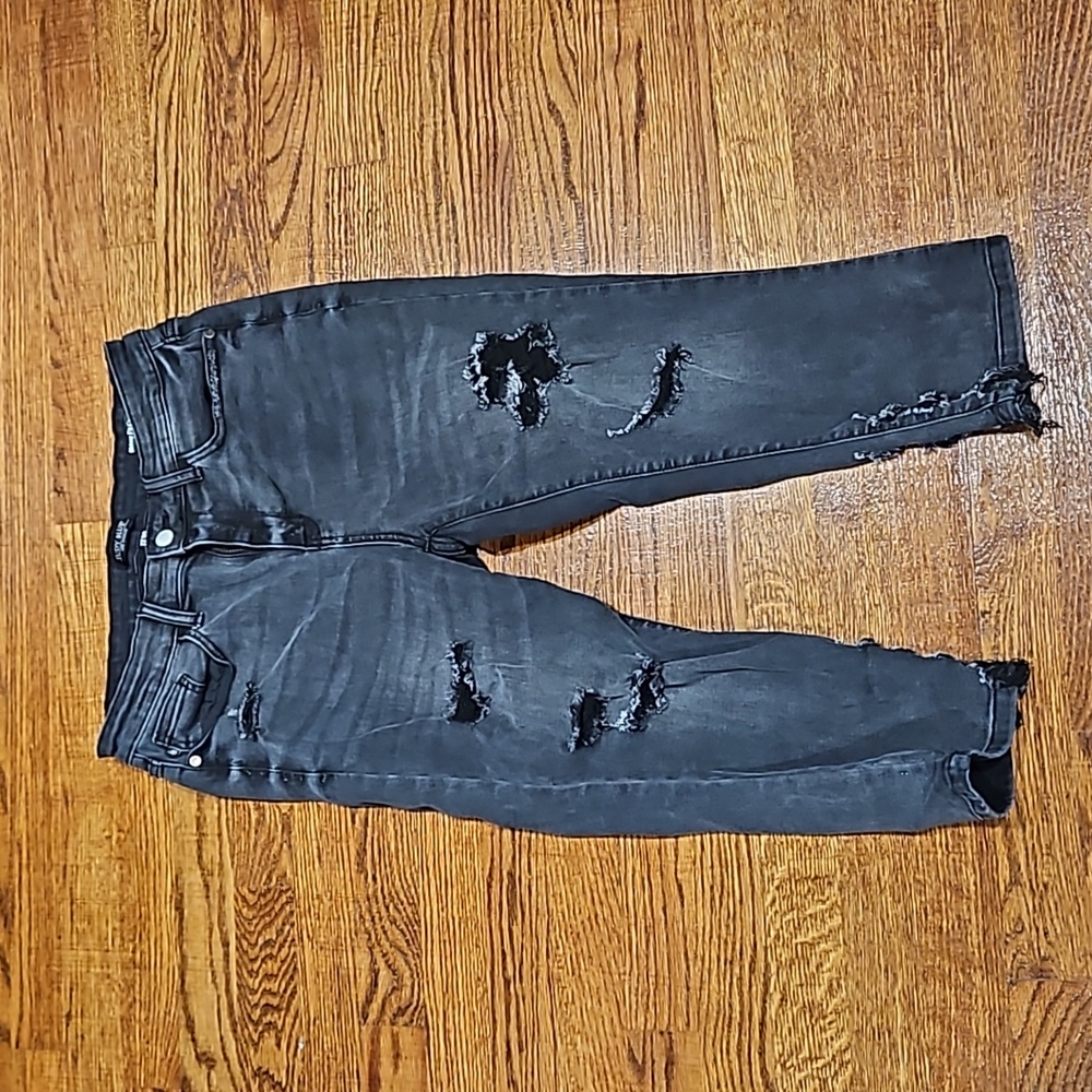 Judy blue capri jeans